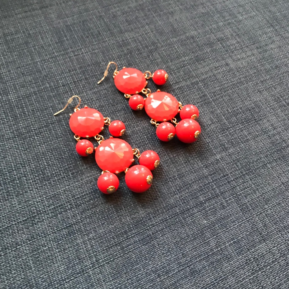 Francesca’s Dark Coral Earring